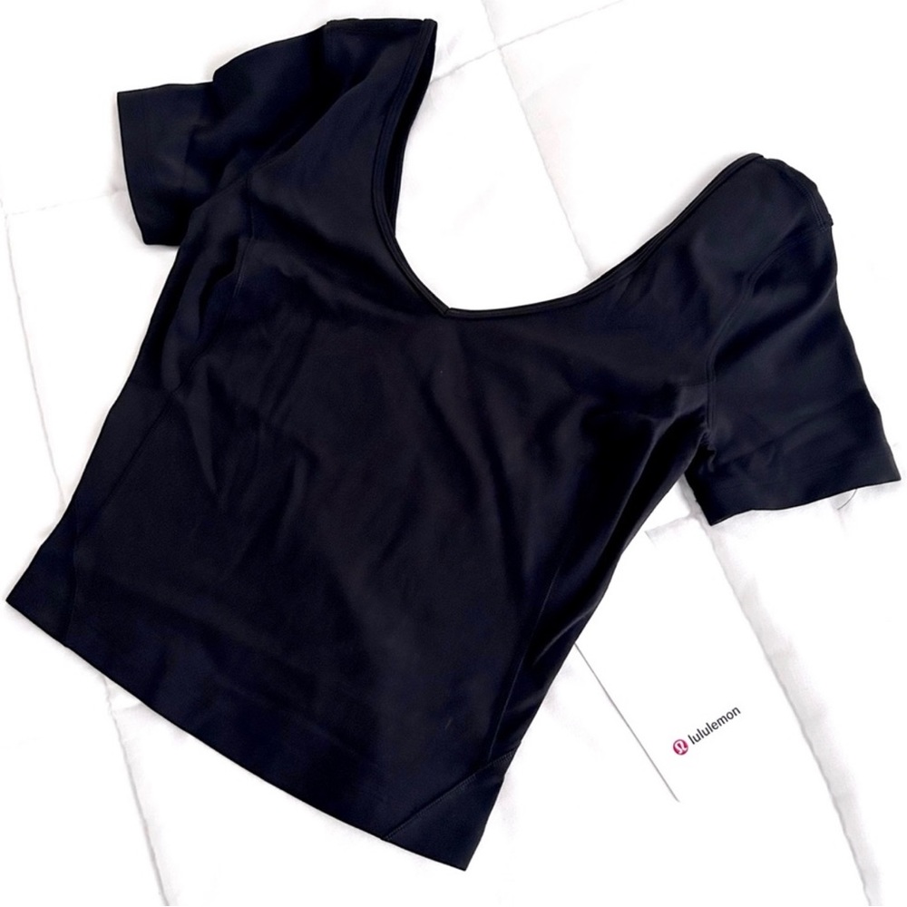 Lululemon align tee NWT size 2